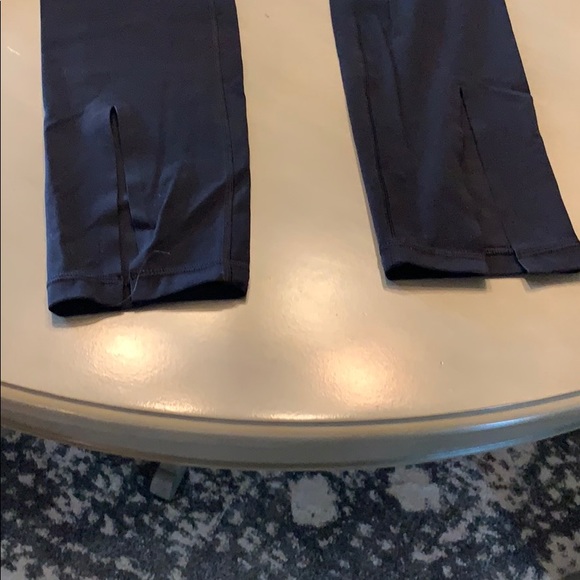 Athleta align feeling leggings! - Picture 4 of 4